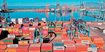 México registra déficit comercial récord de 27,309 millones de dólares a octubre