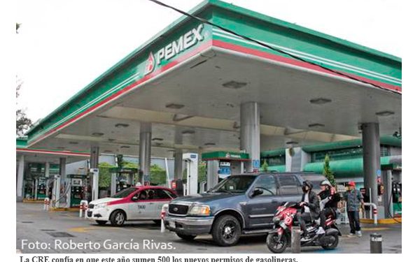 Pemex recupera mercado; surte 85% de la gasolina