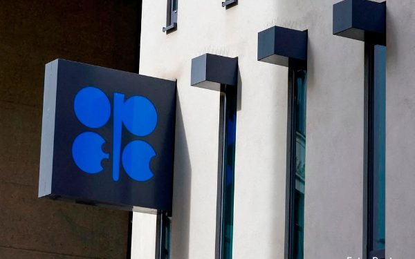 La OPEP+ se encamina a la renovación de la política petrolera, no se descarta el recorte