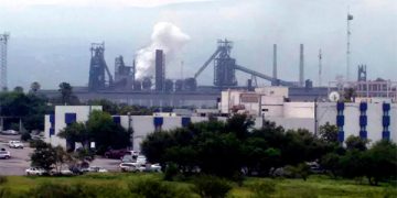 Altos Hornos resuelve adeudo de dos plantas de Coahuila con CFE