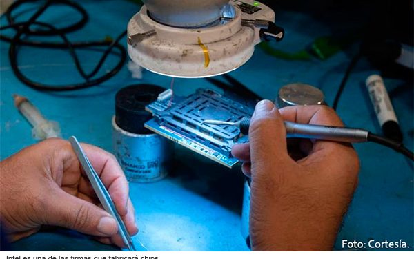 EU invertirá 52 mil mdd en México para producir semiconductores