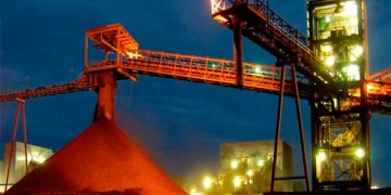 Minera del Norte de AHMSA se va a concurso mercantil tras contratos cancelados por CFE