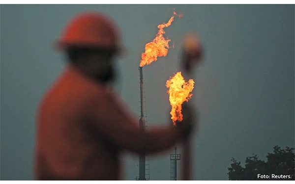 Pemex quemó hidrocarburos valuados en 342 millones de dólares en dos grandes yacimientos