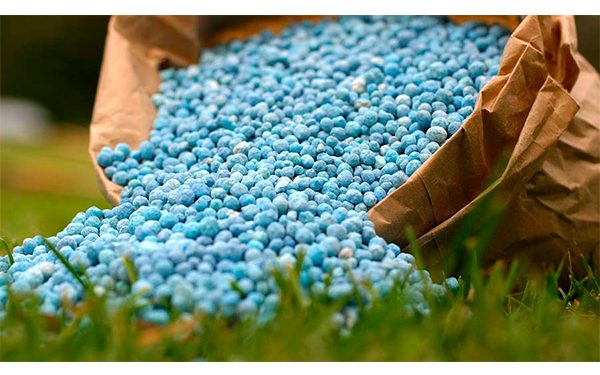 Pemex satisface el 52% de las ventas nacionales de fertilizantes