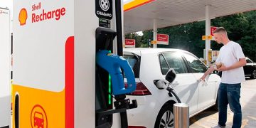 Empresas renovables están dispuestas a invertir en transmisión eléctrica con CFE