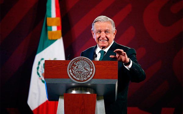 AMLO, el destructor de Pemex