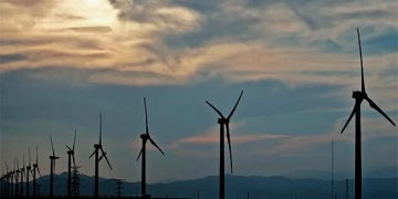 Batea la CRE 80% de las solicitudes de permisos eléctricos