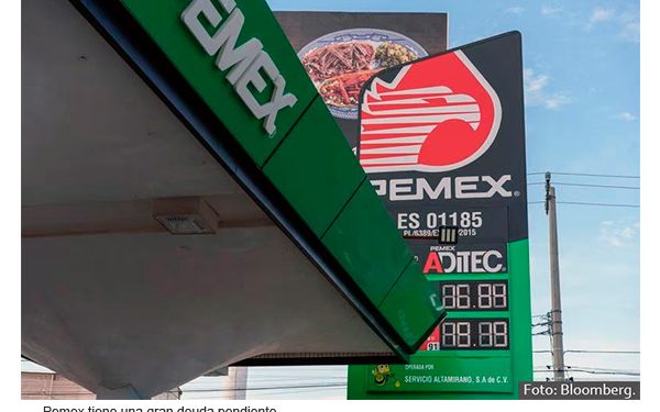 Préstenle a Pemex: Busca 1,000 mdd en financiamiento con Goldman Sachs y JPMorgan