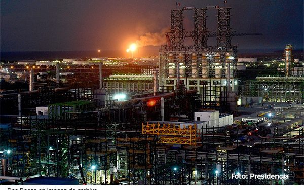 Inversiones en contratos petroleros ascienden a 12 mil 991 millones de dólares hasta enero