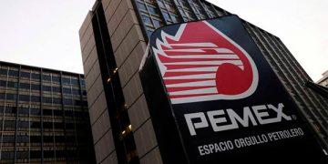 Pemex coloca 2 mil mdd en bonos para refinanciar deuda