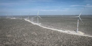 CRE reanuda plazos y términos legales, pero limita recepción de trámites