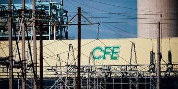 AMLO envía terna para comisionado de la CRE; CNH sigue sin sesiones por falta de comisionados