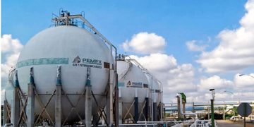 CRE se niega a dar permisos de gas LP e incentiva el mercado ilegal: especialistas