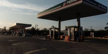 México podría reducir apoyo a Pemex tras salida de AMLO
