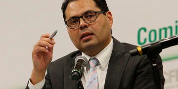 ¿México ‘le apaga la luz’ al nearshoring? Falta de inversión en energía afectará operaciones