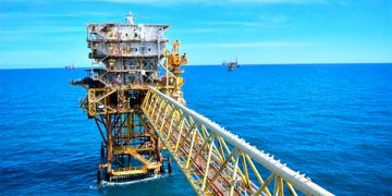 ‘¿Para cuándo los permisos?’; dejen de pensar en sus negocios, pide la CRE a gasolineros