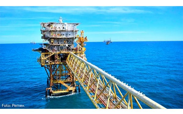 ‘¿Para cuándo los permisos?’; dejen de pensar en sus negocios, pide la CRE a gasolineros