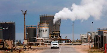 Las exportaciones y la producción de petróleo de Irán alcanzan máximos de cinco años