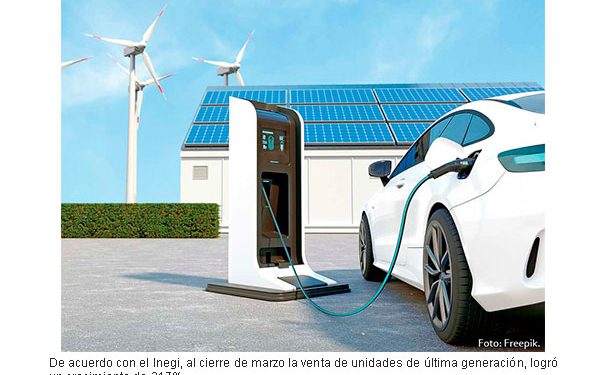 ‘¿Para cuándo los permisos?’; dejen de pensar en sus negocios, pide la CRE a gasolineros