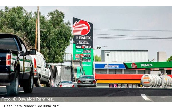 ‘¿Para cuándo los permisos?’; dejen de pensar en sus negocios, pide la CRE a gasolineros