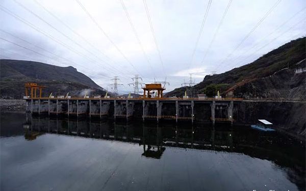 Sanciona CNH con 36 mdd a Repsol por incumplimiento de contrato