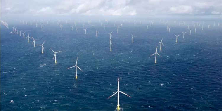 CRE acredita a 3 centrales de Iberdrola por generación de energía limpia