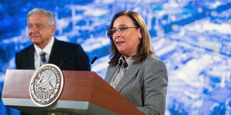 AMLO descarta crear nuevas plantas nucleares; México tiene energía limpia suficiente, dice Bartlett