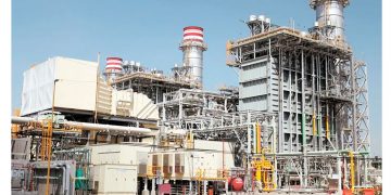 Gas natural de ciclos combinados se mantiene como energía fósil