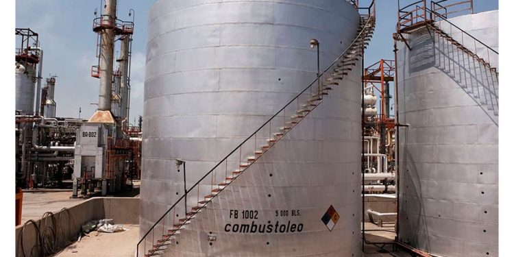 CRE acredita a 3 centrales de Iberdrola por generación de energía limpia