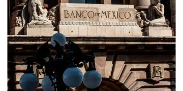 Banxico (por fin) concuerda con Hacienda: Economía de México crecerá 3% en 2023, pronostica