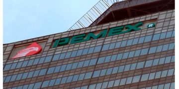 Semar y Sedena refuerzan estrategias contra robo de hidrocarburos con minidrones; aumentan tomas clandestinas