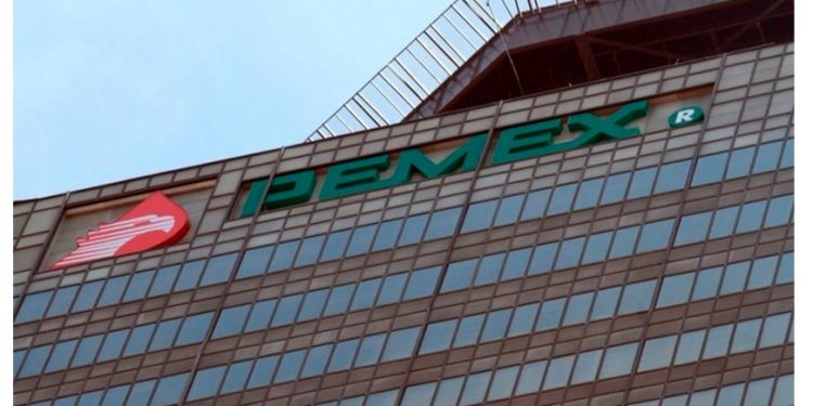 Semar y Sedena refuerzan estrategias contra robo de hidrocarburos con minidrones; aumentan tomas clandestinas