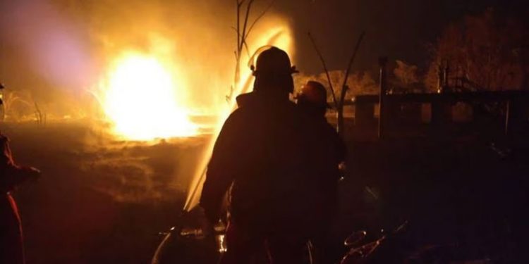 Explota ducto de gas de Pemex: Tabasco desaloja a habitantes de Comalcalco