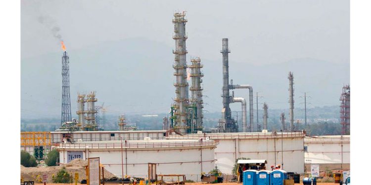 Pemex, prioridad durante el sexenio; reporte del IMCO