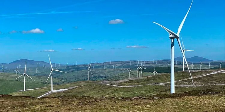 Internacional: La energía eólica supera por primera vez la demanda de electricidad en Irlanda