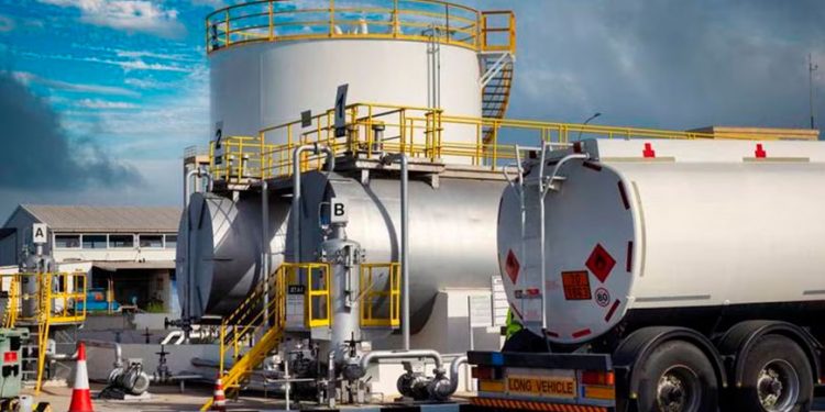 Privados cierran agosto con 109 mil barriles de crudo líquido, reporta CNH