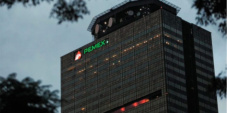 Regresan a la CRE facultad de declarar preponderancia en el mercado de combustibles