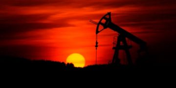 Internacional: Conflicto Hamás-Israel no ha afectado el flujo de petróleo, aclara Agencia Internacional de la Energía