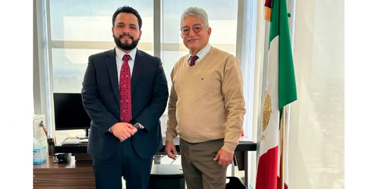 Diputado se reúne con el presidente de la CRE