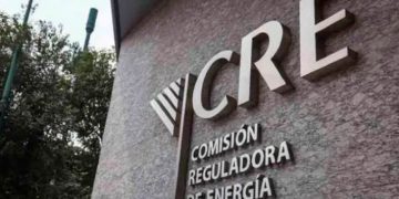 Expertos cuestionan desproporcionada multa de la CRE por incumplimientos