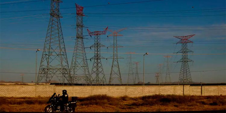 La Corte echa para atrás un recurso de la Sener para revivir la reforma a la LIE