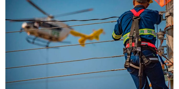 CFE fija septiembre para generar el 61% de la energía nacional: Bartlett