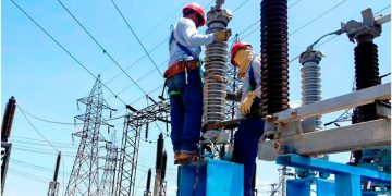 Invalidar la ley eléctrica de AMLO ‘evitó gran condena económica’: SCJN