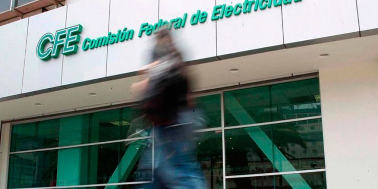 Justicia de México cancela reforma eléctrica de AMLO