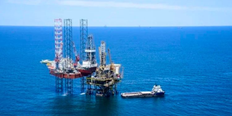 Pemex aumenta 100% exportación de nuevo crudo superligero en tres meses