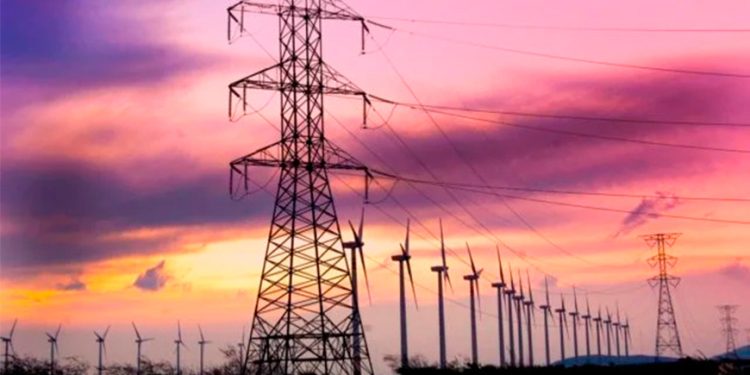 No estamos atendiendo al rezago eléctrico del país: Santamarina y Steta