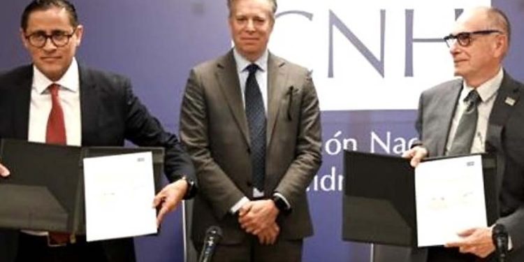 Firma CNH convenio de colaboración con Centro de administración sostenible de la ONU