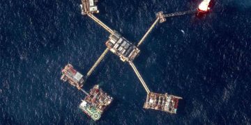 Plataforma de Pemex siguió emitiendo nubes de metano tras alerta de la ONU