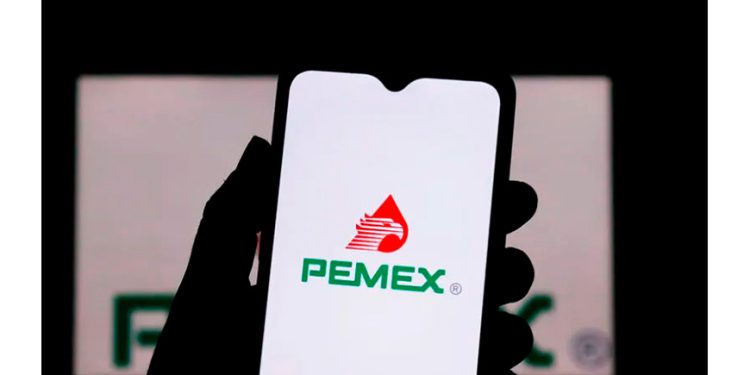 Apoyo financiero a Pemex equivale a un gasto diario de 822 millones de pesos