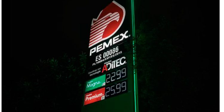 Apoyos a Pemex ‘succionan’ recursos para estados y municipios en México, alerta Moody‘s